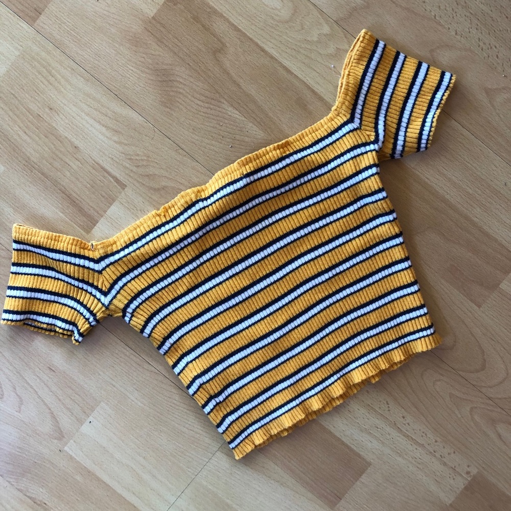 🐝🐝 Striped Crop Top Short Sleeves Square Neck Off Shoulder Yellow Black White - Picture 6 of 6